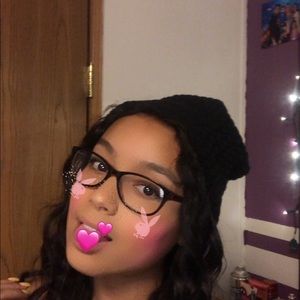 Meet your Posher, Melanie